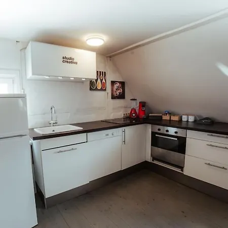 New人vintage Loft Prime Maisonette人4Min Zum Bhf Kornwestheim Buitenkant foto
