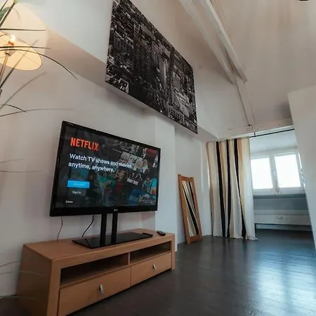 New人vintage Loft Prime Maisonette人4Min Zum Bhf Kornwestheim Buitenkant foto