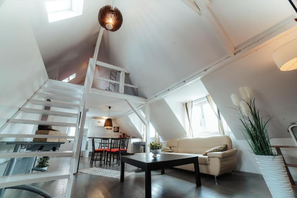 New人vintage Loft Prime Maisonette人4min Zum Bhf *